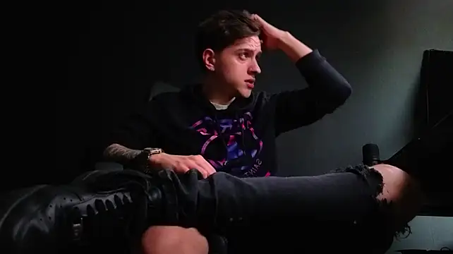 Živý XXX chat FelixStarkk