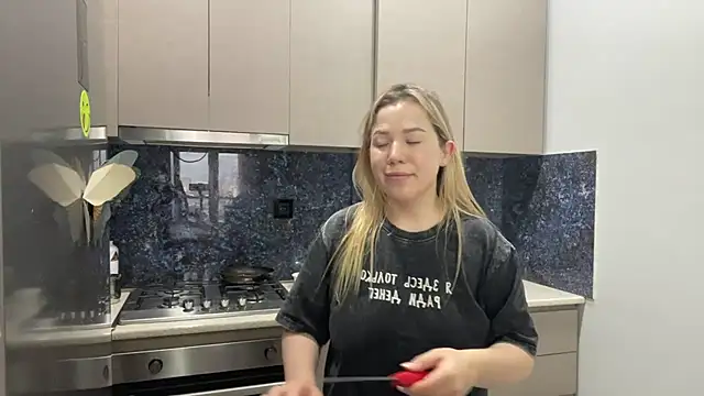 Chat +18 de alyrasun ao vivo