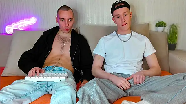 begjaer live XXX chat