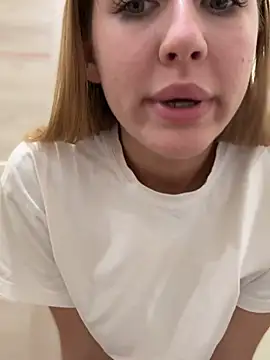 AriNova_ Chat XXX live