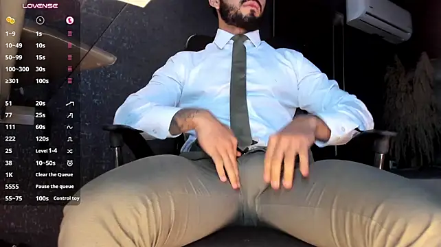 XXX chat uživo modela MarkWalker__