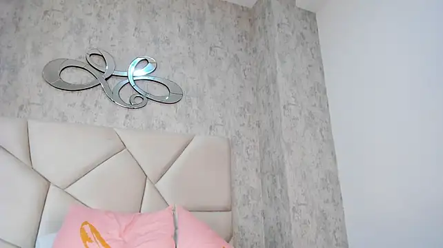 Chat XXX en directo de amythyst_violet