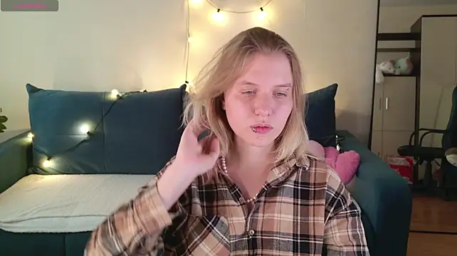 XXX chat uživo modela Viki_Charm