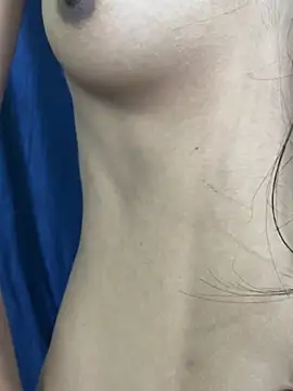 دردشة Skinnybaddie الجنسية المباشرة