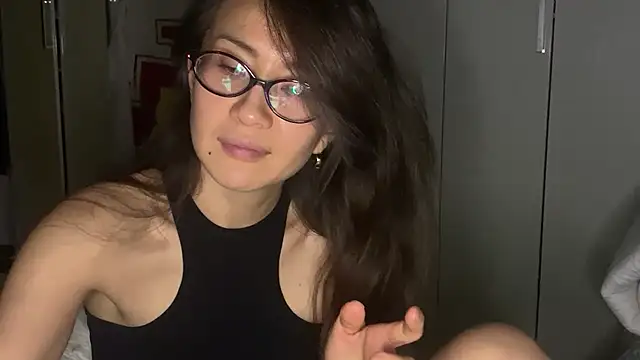 Kivoora Live XXX-chat