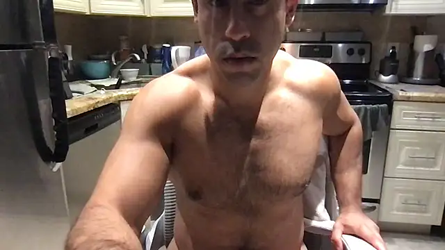 צ'אט XXX בשידור חי של BigGuyMuscle