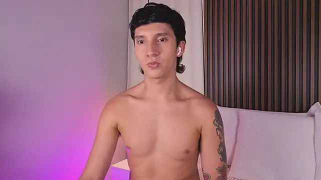 JacoboSwam Adlı Modelin Canlı XXX Sohbeti