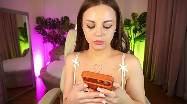 LexxxyJoy's Live XXX Chat