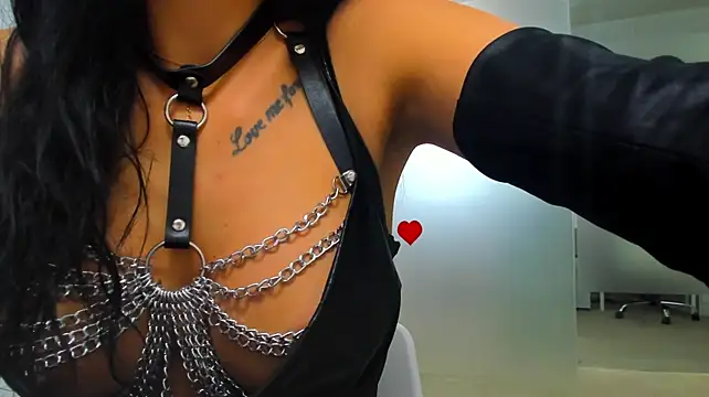 Chat XXX ao vivo de Queenrafaella