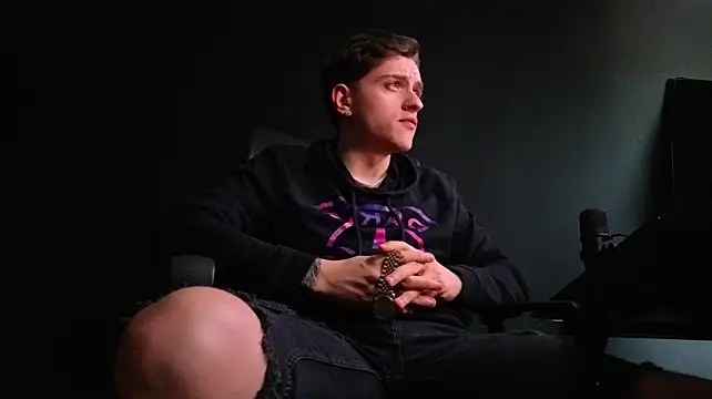 FelixStarkk – Naživo XXX chat