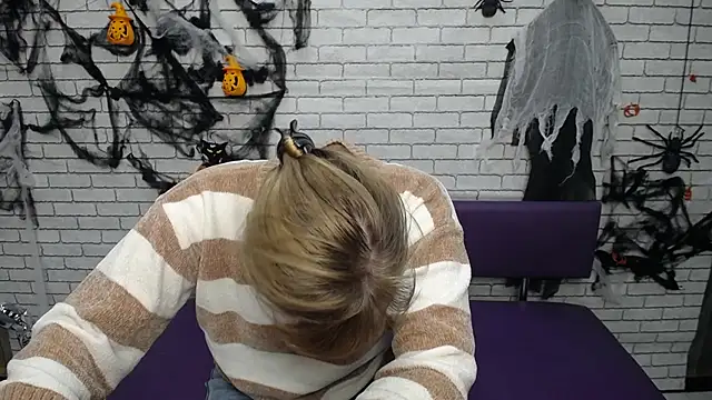 แชท XXX สดของ RebecaMarti