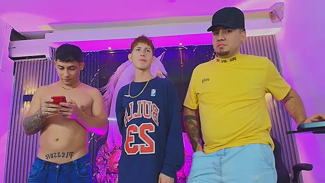 The_Boy_King_ live XXX chat