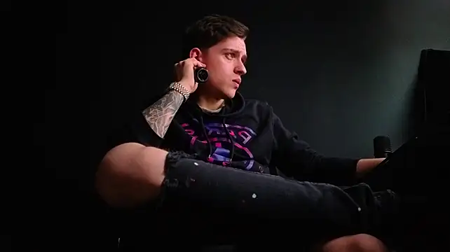 FelixStarkk – Live XXX-chat