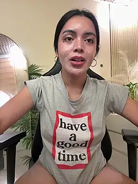 TS-SimplyTheBest's Webcam Show