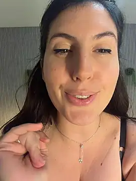 MysteryGirl__ Chat XXX in diretta
