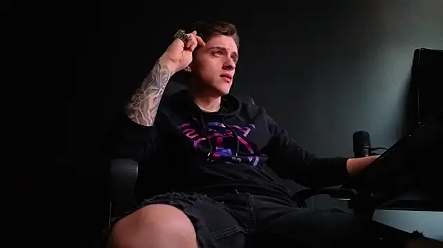 Chat XXX ao vivo de FelixStarkk
