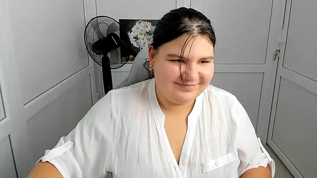 PhoenixFly XXX чат на живо
