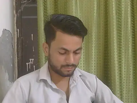 Stubborndesiboy – webcam-show