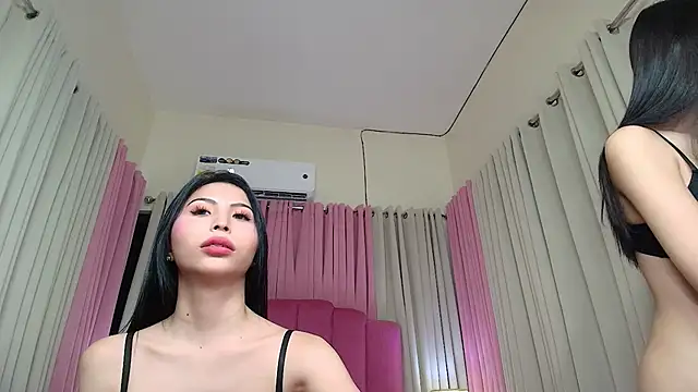 GeorginaMiller04 Chat XXX in diretta
