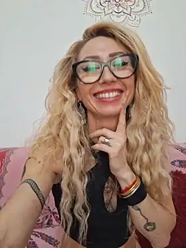 Онлайн чат XXX harleyejoker1