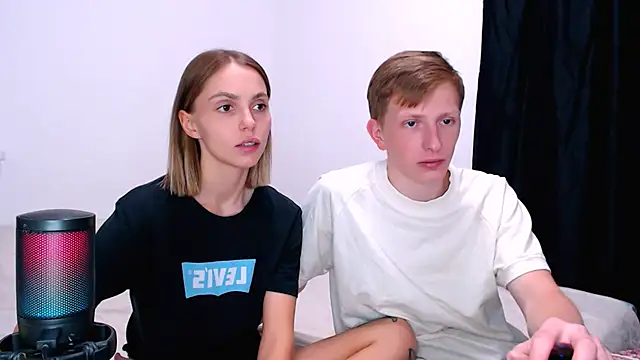 juliaanddiman Live XXX chat
