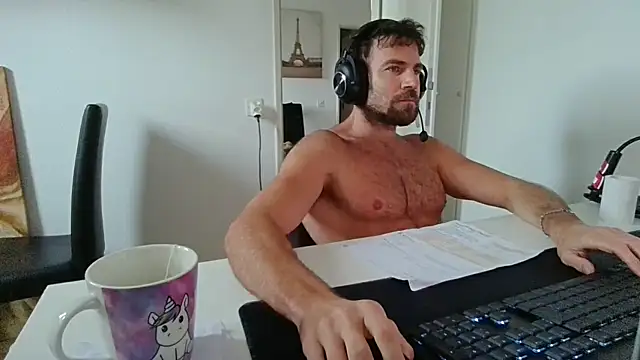 alpha-hunk: απευθείας συνομιλία ΧΧΧ