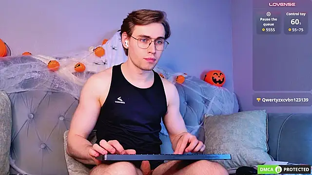 WilliamDysonn Live XXX chat