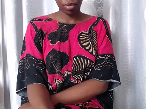 black___ghodess Adlı Modelin Canlı XXX Sohbeti