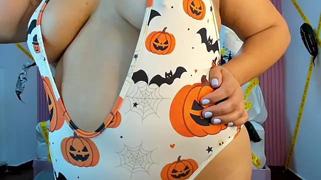 samy_19_ Chat XXX in diretta