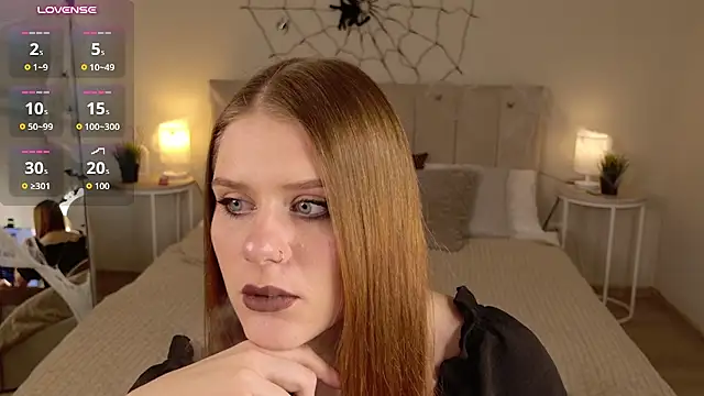 Chat XXX en directo de NaomiFlorres