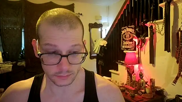 MasterDaddyCool XXX чат на живо