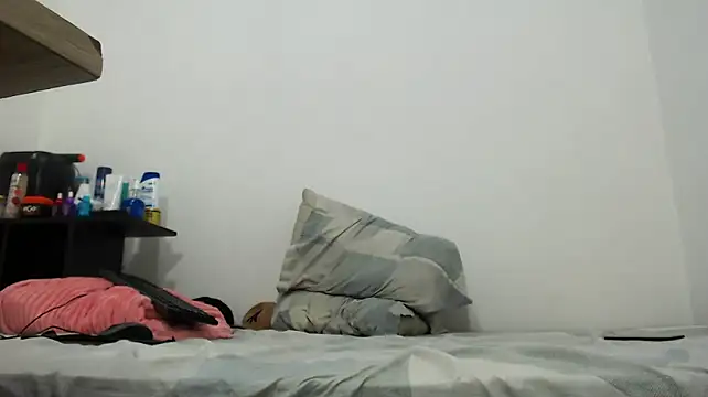 mateoothhn Live XXX chat