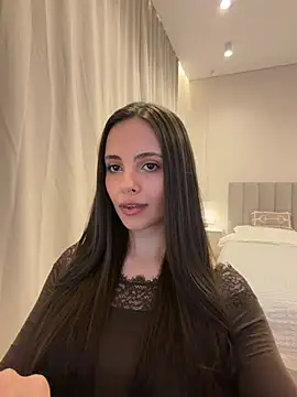 Chat XXX ao vivo de -Mylina-