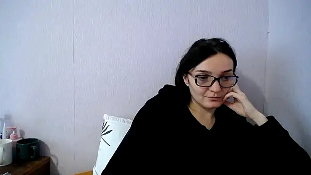 Shiny_gine live XXX chat