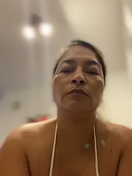 Jlo_69 Adlı Modelin Canlı XXX Sohbeti