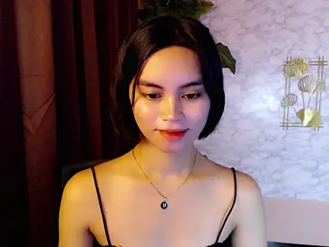XXX chat uživo modela Miss_miu