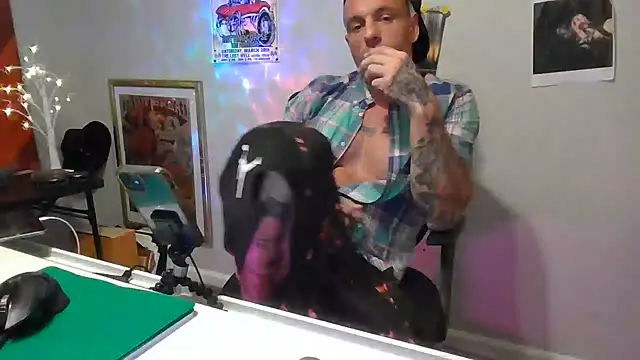Chat XXX ao vivo de 2attract