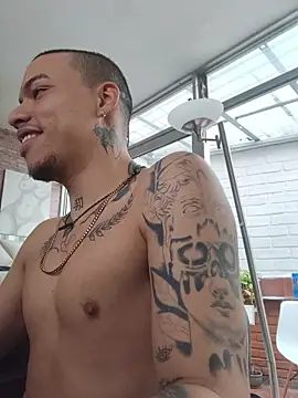 Chat XXX en directo de AlphaMasterXxx