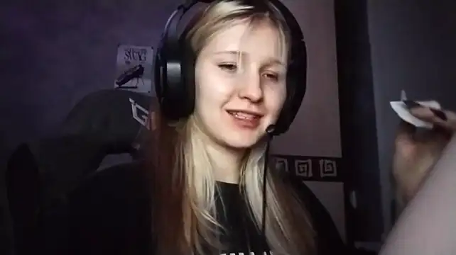 eliseida Adlı Modelin Canlı XXX Sohbeti