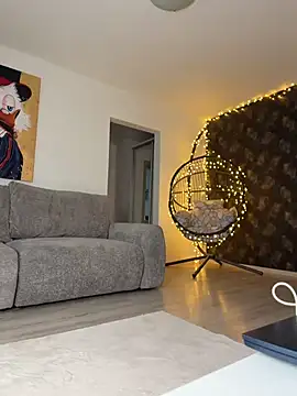 Sinnmara Adlı Modelin Canlı XXX Sohbeti