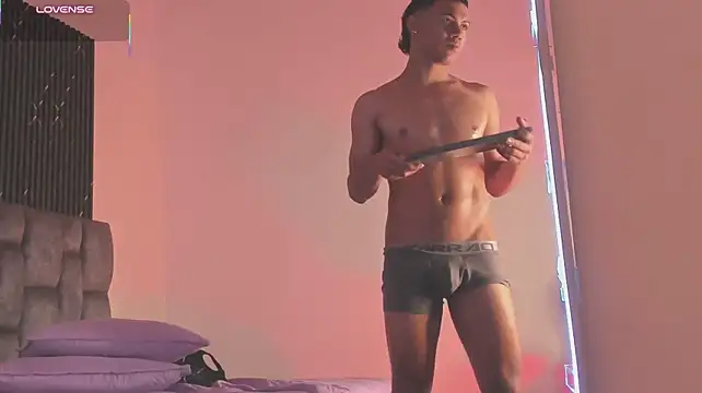 Chatroom XXX en direct de Liamsubtle01