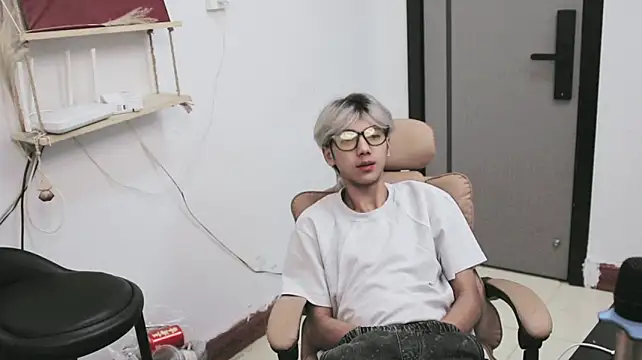 vip-7 现场XXX聊天