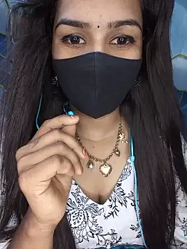 Tamil_Charu_ Chat XXX in diretta