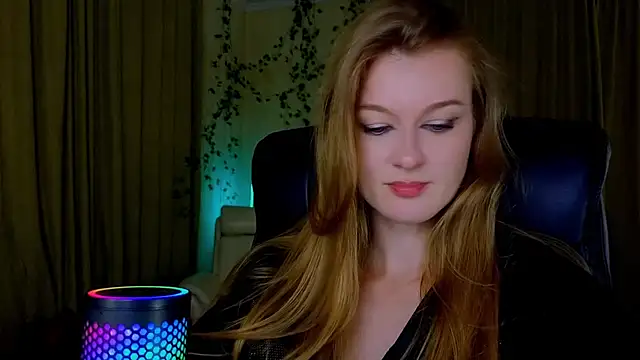MysticVenus_ Chat XXX in diretta