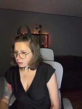 LinaMalinaz live XXX chat