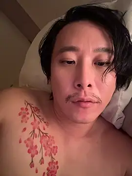 jin-sakura Chat XXX in diretta