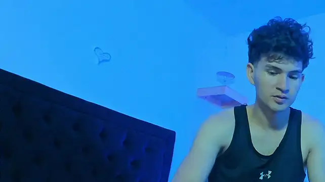 Chatroom XXX en direct de camilo_model