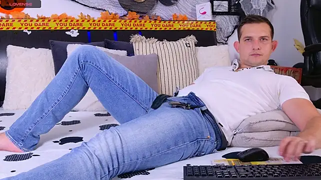 XXX chat uživo modela Jimmy_Doss
