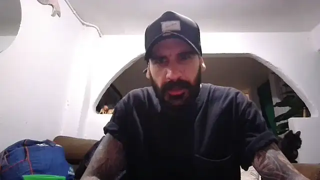 kaiser679_ live XXX chat