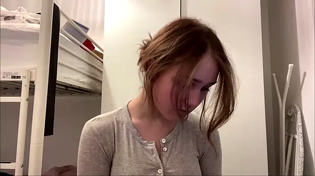 Živý XXX chat sereneglowz